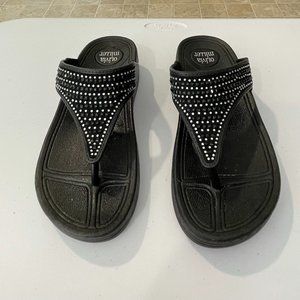 Olivia Miller Black Leather Rhinestone Wedge Sandals Flip Flops Size 6/7